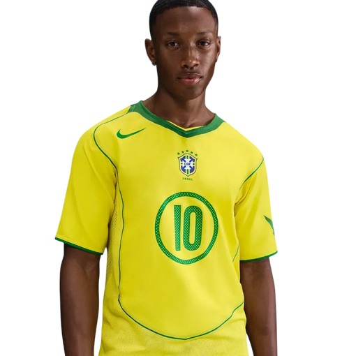 Camiseta Nike Brasil 2004 Total 90 Ronaldinho Amarela