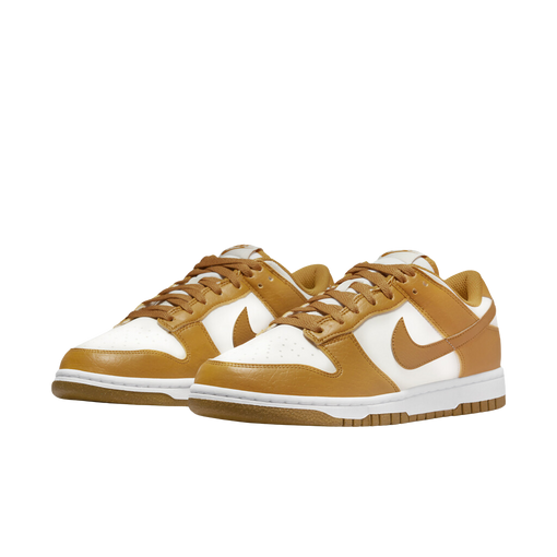 Tênis W Dunk Low Next Nature "Light Curry" Marrom