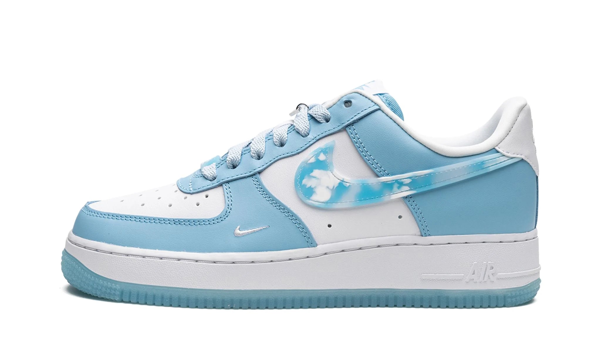 Air force one hot sale nike white blue