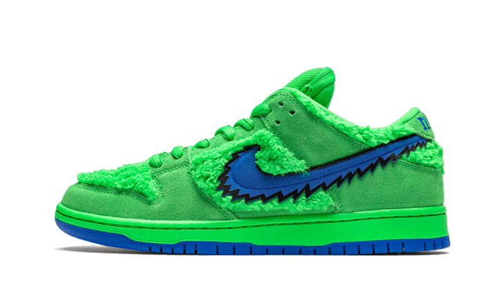 Green hotsell yellow nike