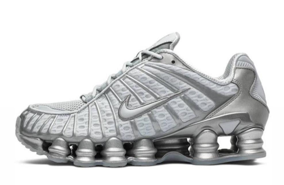 Nike shox chrome new arrivals