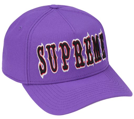 Boné Supreme SS26 "Gothic Outline Adjustable New Era" Roxo