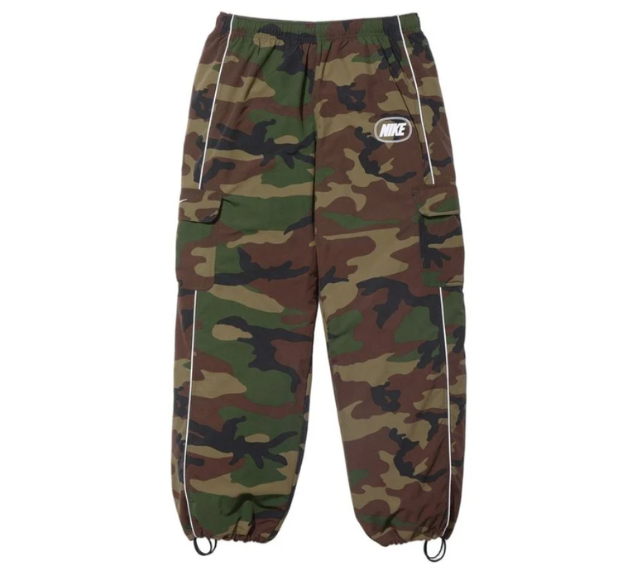 Calça Supreme FW26 x Nike "Nylon Cargo Pant" Camuflado