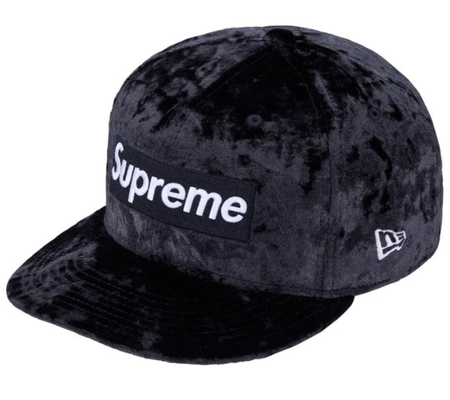 Boné Supreme FW26 x New Era "Crushed Velvet Box Logo" Preto