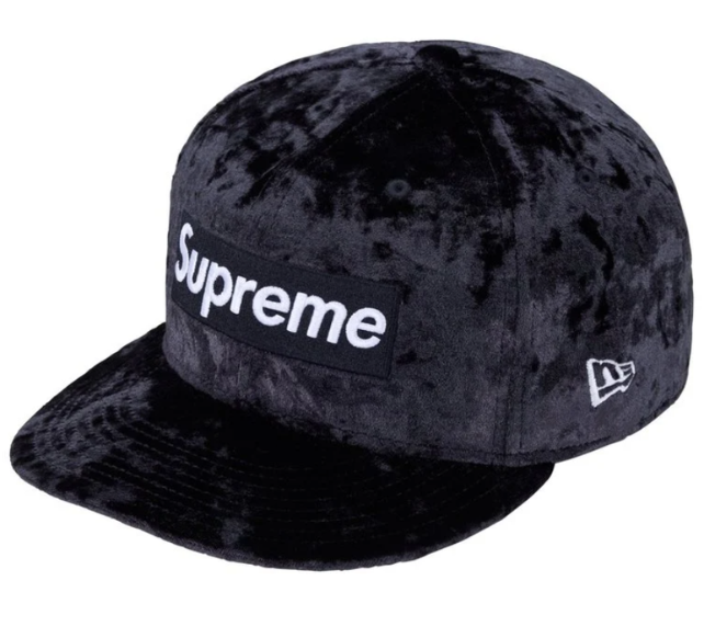 Boné Supreme FW26 x New Era "Crushed Velvet Box Logo" Preto