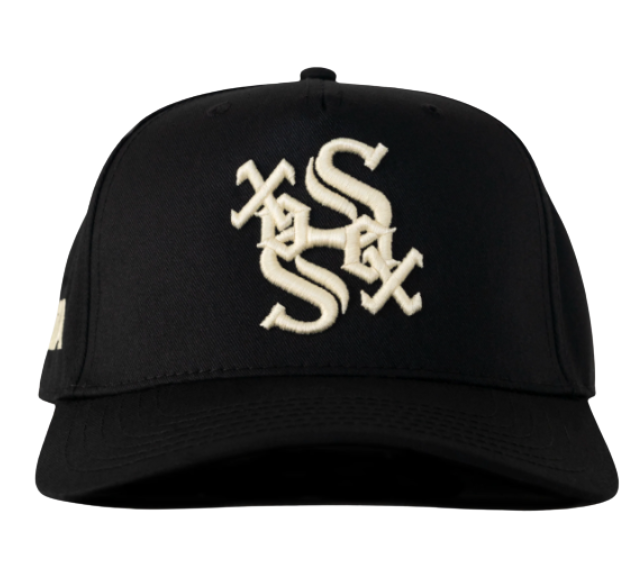 Boné Oma Design "Sox Curved Brim" Preto/ Creme