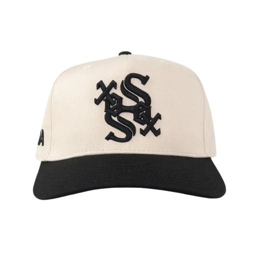 Boné Oma Design "Chicago Sox Curved Brim" Creme/Preto