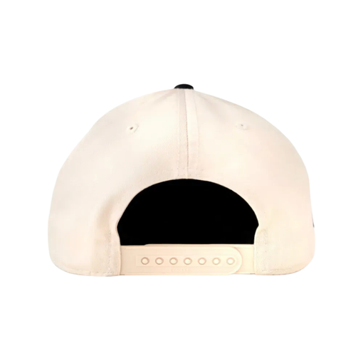 Boné Oma Design "Chicago Sox Curved Brim" Creme/Preto