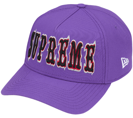 Boné Supreme SS26 "Gothic Outline Adjustable New Era" Roxo