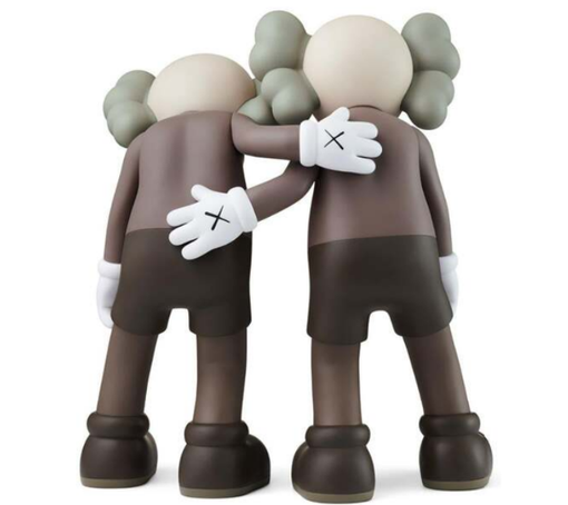 Boneco Kaws "Along The Way Brown" Marrom