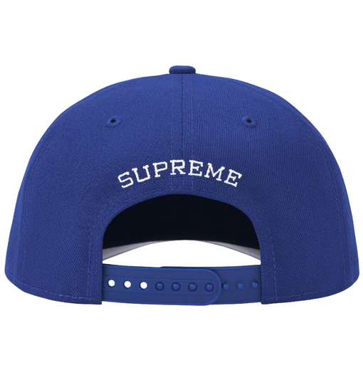 Boné Supreme SS26 "Gothic Outline Adjustable New Era" Azul