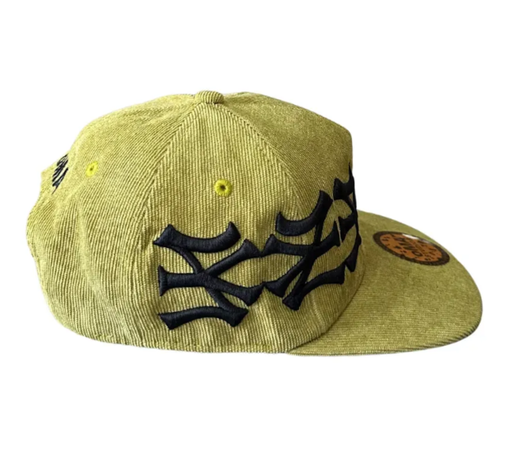 Boné Oma Design "Boné Oma Design NY NY Crown Corduroy" Verde/Preto