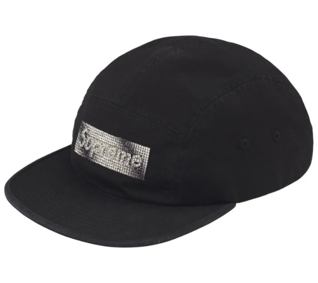 Boné Supreme FW26 "Rhinestone Label Camp Cap Black" Preto