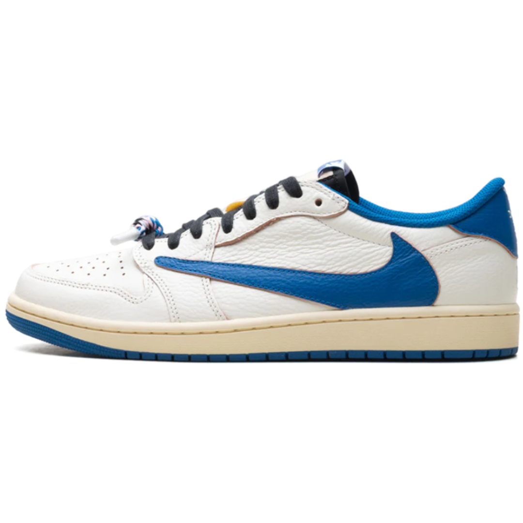 Tênis Nike Jordan 1 Retro Low OG SP Fragment x Travis Scott "Sail Military Blue" Creme/Azul