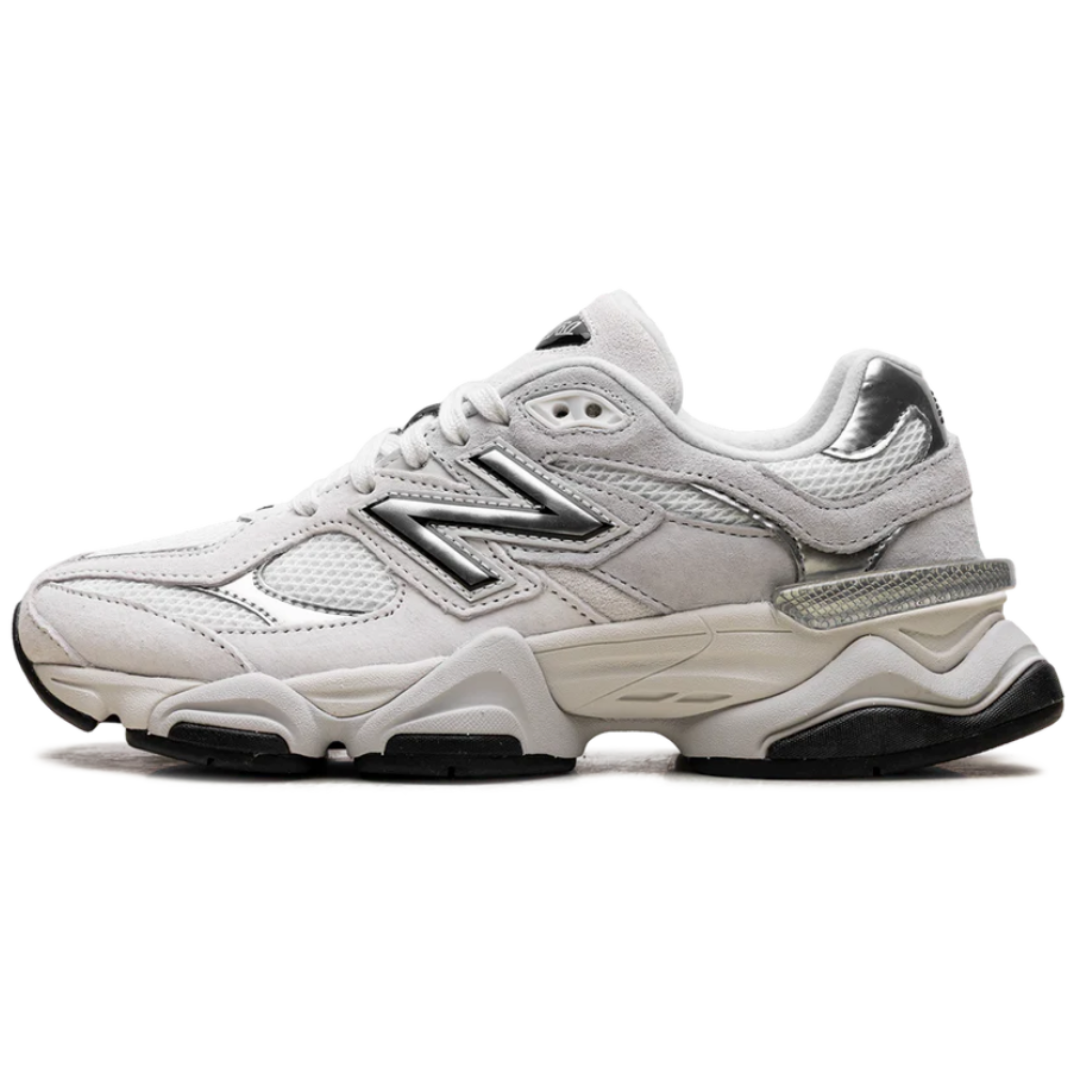 Tênis New Balance 9060 "White Black Metallic Silver" Branco/Cinza