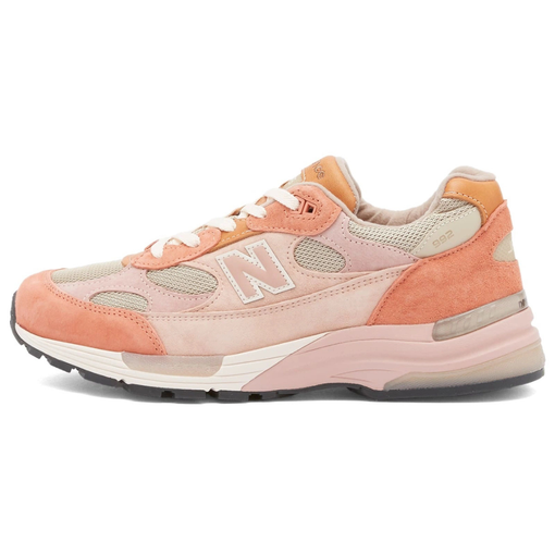 Tênis New Balance 992 MiUSA x Joe Freshgoods "Aged Well" Rosa