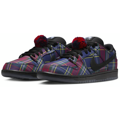 Tênis Nike SB Dunk Low "Nardwuar" Multicolorido