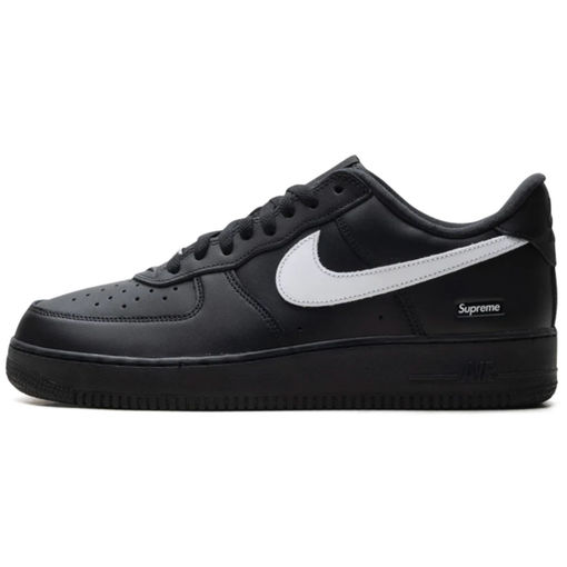 Nike Air Force 1 Low x Supreme 2025 "Black/White" Preto/Branco
