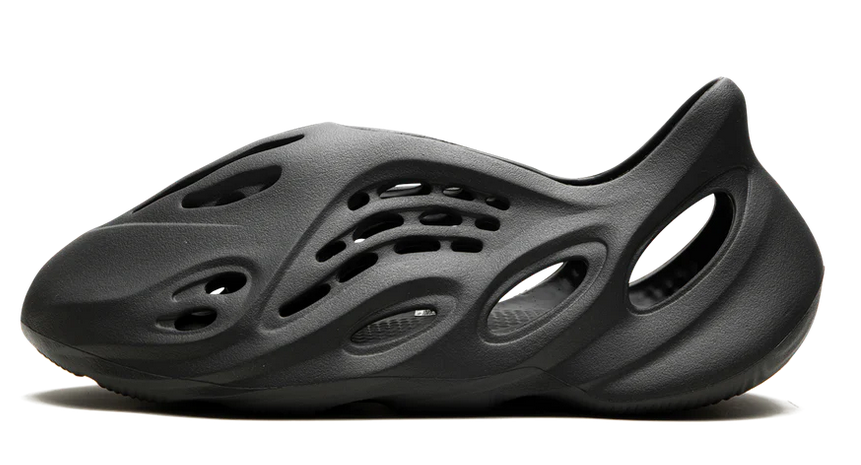Tênis Adidas Yeezy Foam Runner "Carbon" Preto