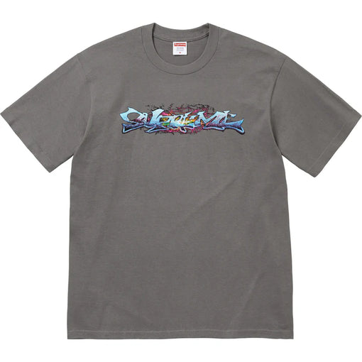 Camiseta Supreme Tag FW25 "Charcoal" Cinza