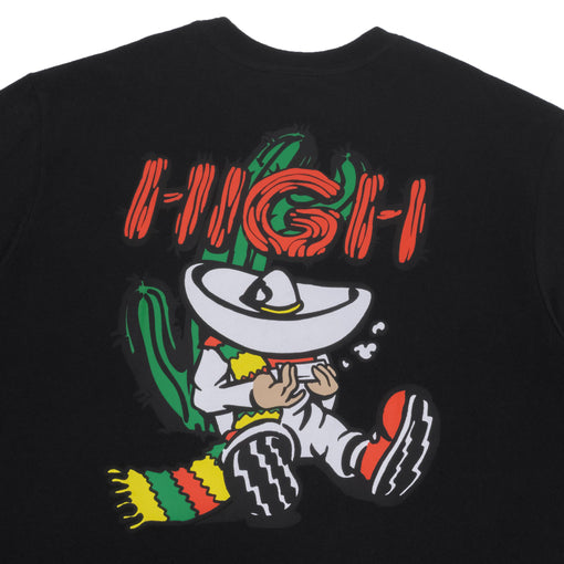 Camiseta High "Arriba" Preto