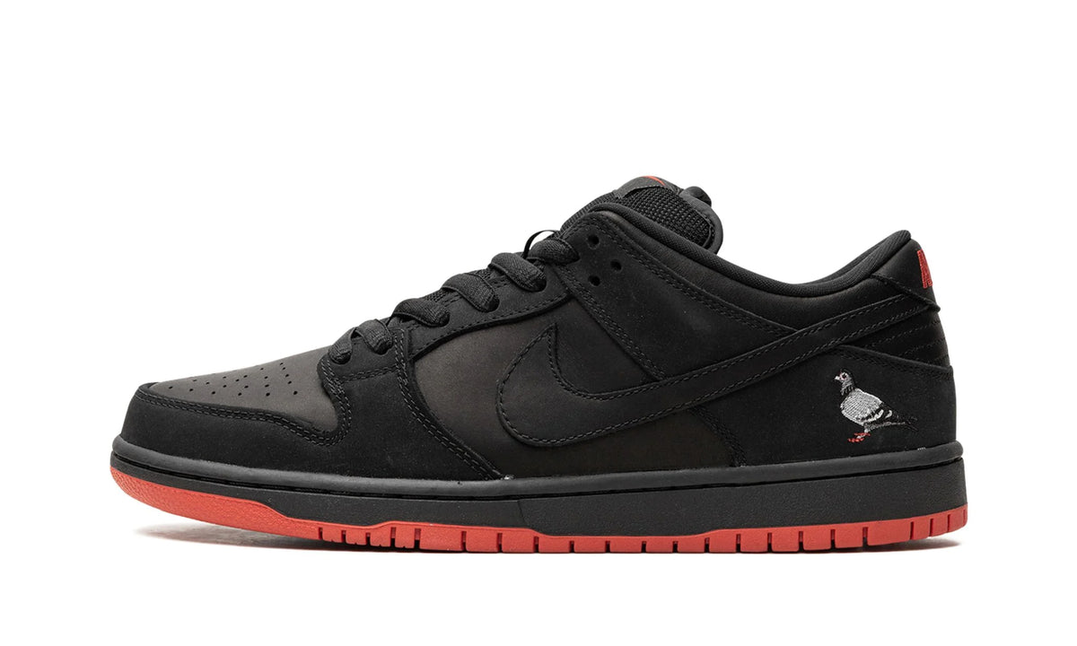 Tênis Nike Sb Dunk Low Qs x Staple "Black Pigeon" Preto USADO