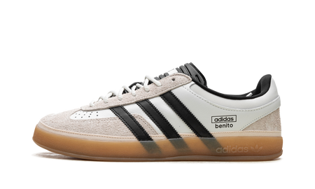 Tênis adidas Gazelle Indoor x Bad Bunny Benito Branco