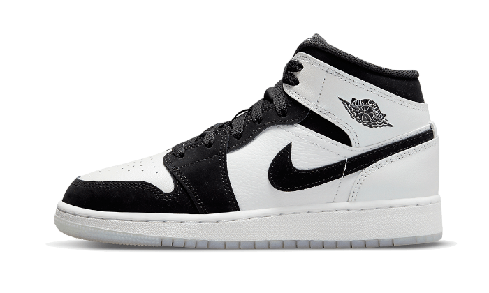 Tênis Air Jordan 1 Mid SE "Diamond" Preto/Branco