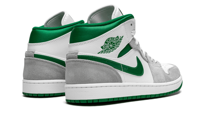 Nike pine green jordan 1 sales
