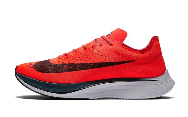 Nike zoom vaporfly 4 hot sale white