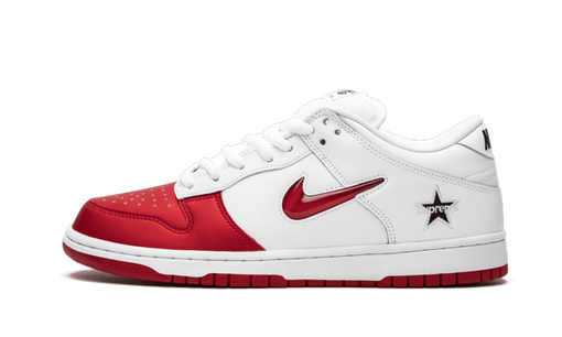 Tênis Nike SB Dunk Low "Supreme Jewel Swoosh Red" Branco/Vermelho